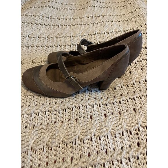 Aerosoles 3-tone Suede feel Mary Jane pump WOMEN'S SZ 10 LIKE NEW BROWN, BRONZ - Picture 4 of 12